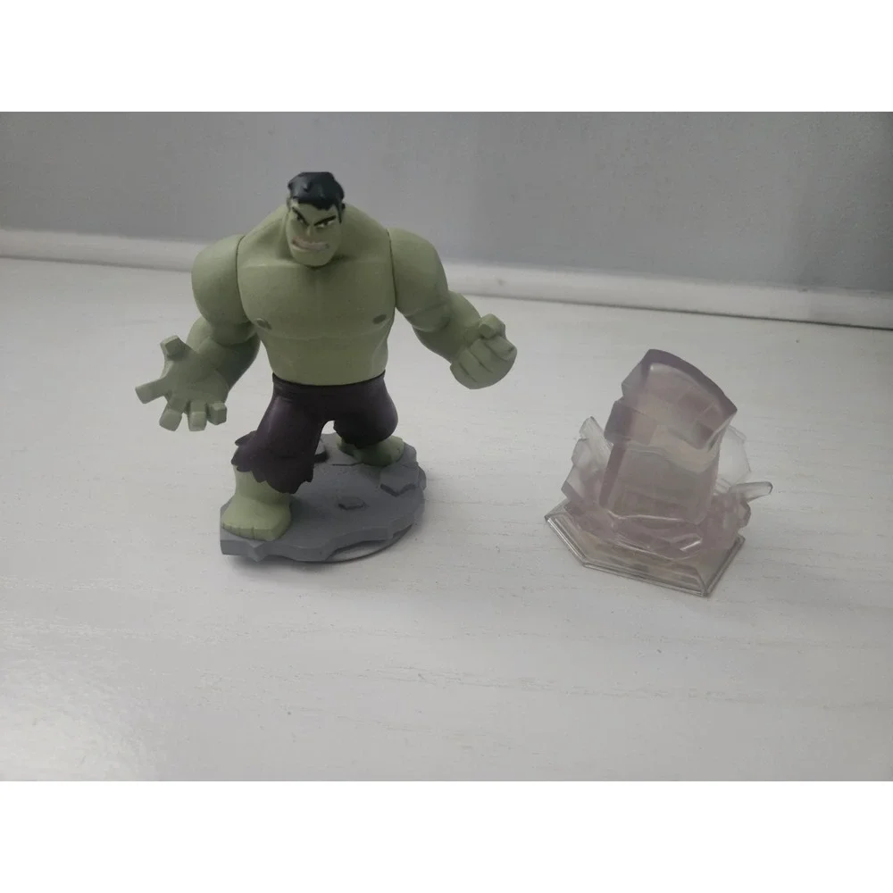 Disney Infinity 3.0‎ Marvel Battlegrounds: Hulk Fist Crystal With Hulk Figure